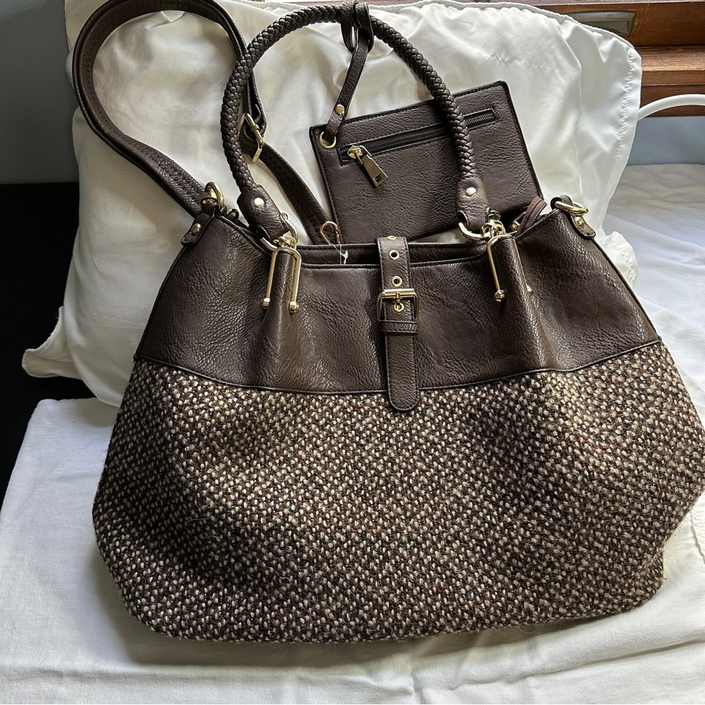 Black Rivet by Wilson’s Leather Tweed & Leather Shoulder Bag Brown & Cream NWOT